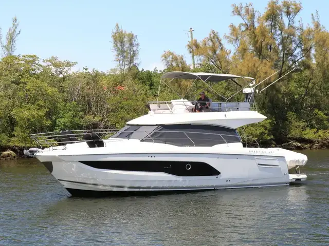 Prestige 420 for sale in United States of America for $799,000 (£630,693)