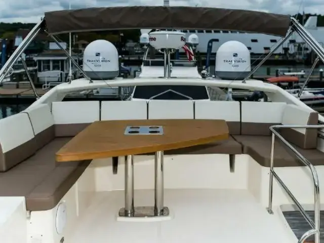 Prestige 550