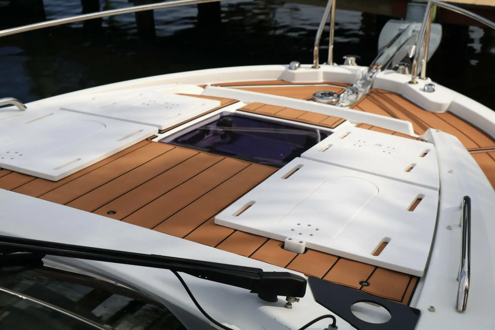 2019 Jeanneau leader 33