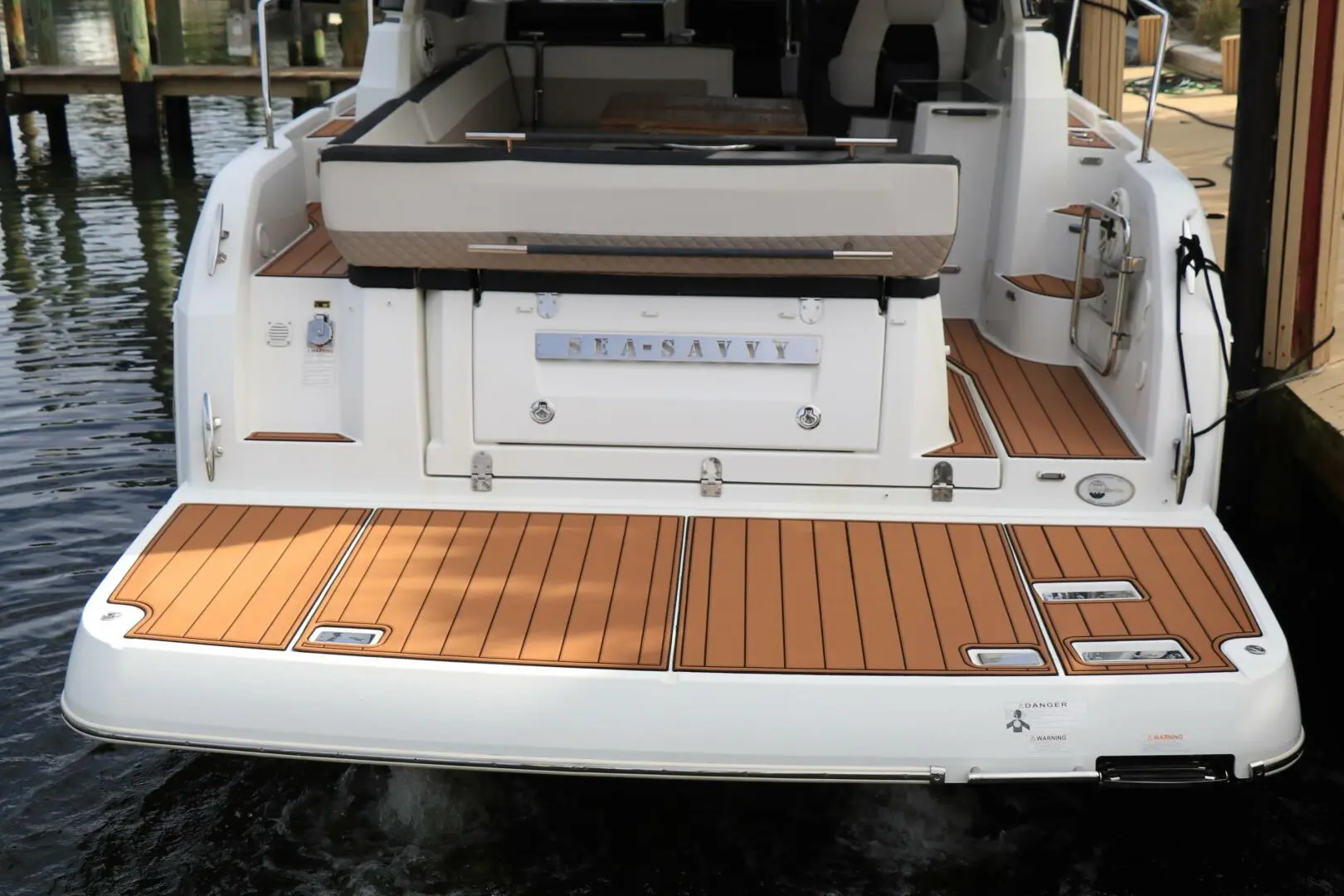 2019 Jeanneau leader 33