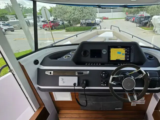 Axopar 28 Aft Cabin