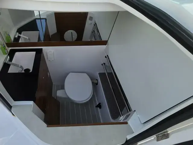 Axopar 28 Aft Cabin