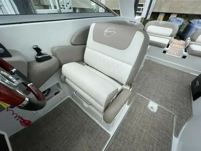 Crownline Eclipse E29 XS