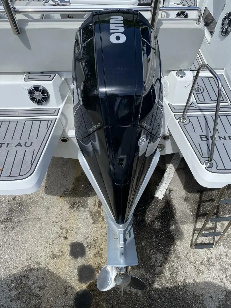 2022 Beneteau 27