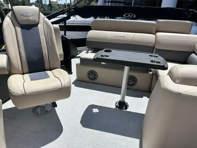 Harris 230 Cruiser