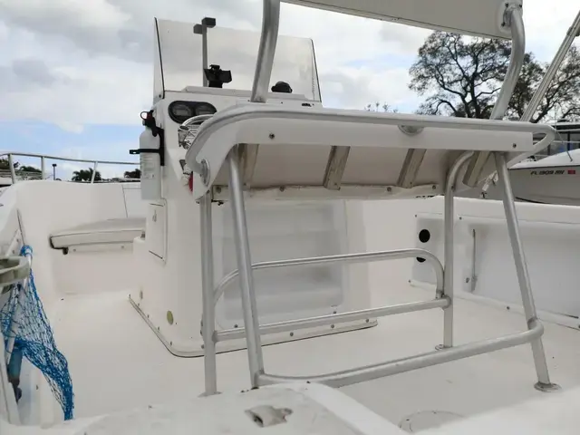 Cobia 194 Center Console