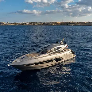 2015 Sunseeker Predator 57