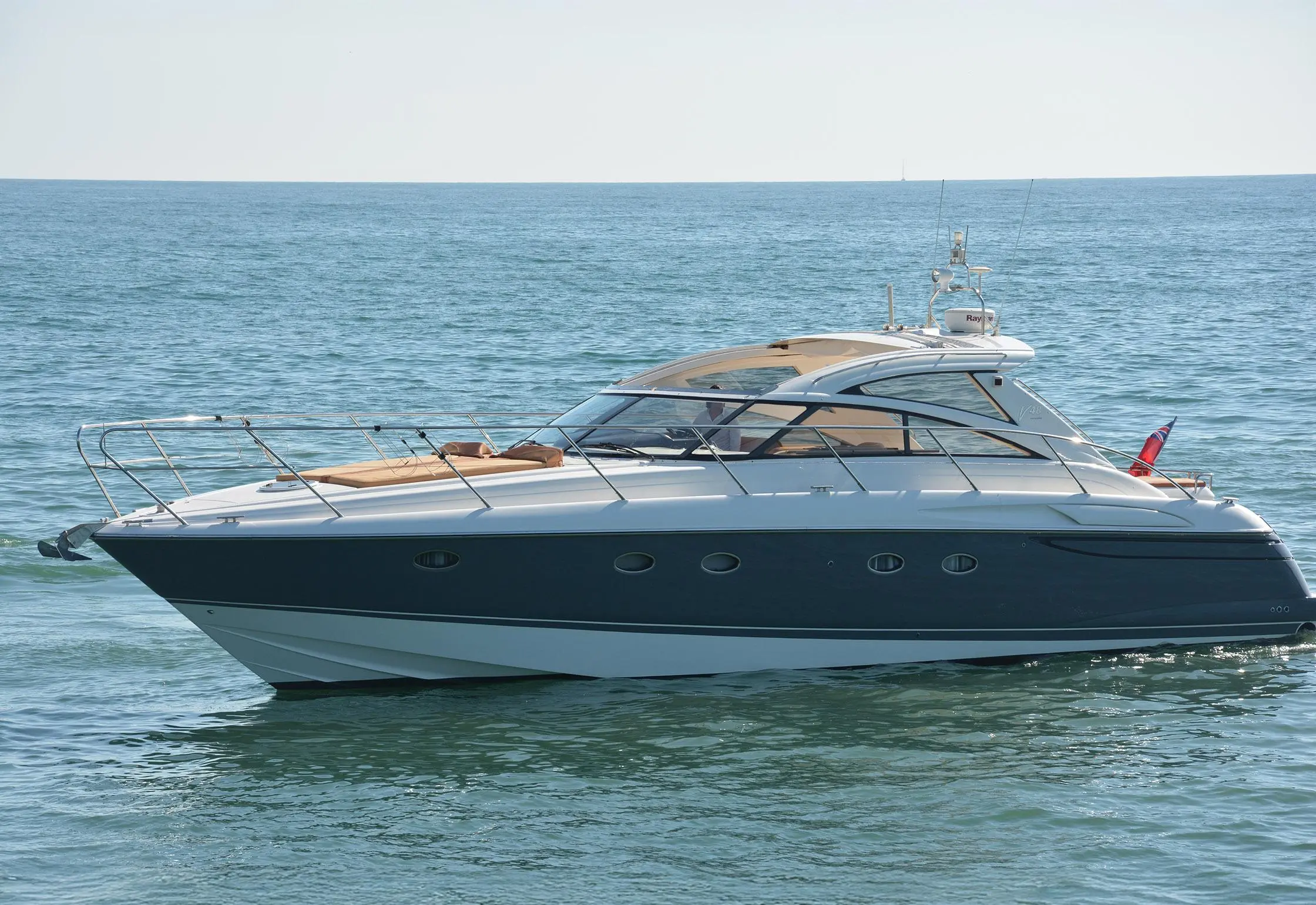 2006 Princess v48