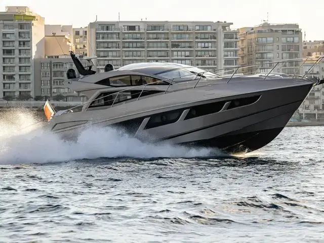 Sunseeker Predator 57