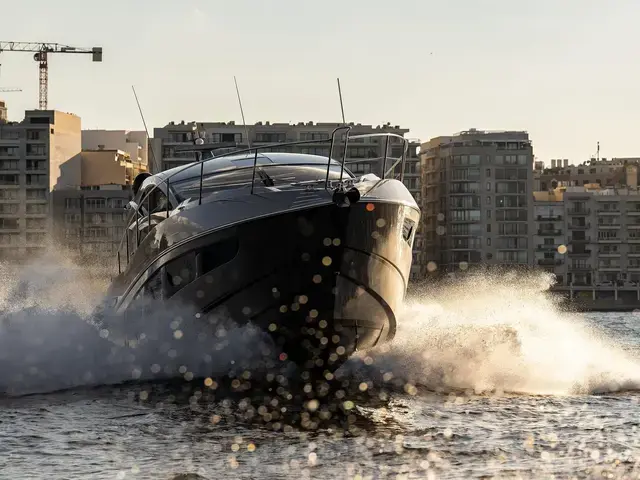 Sunseeker Predator 57