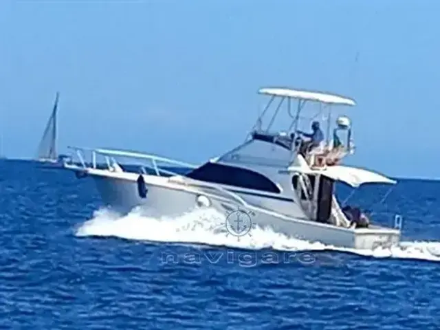 Luhrs 32 Convertible