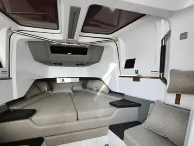 Axopar 37 Cross Cabin Brabus Line