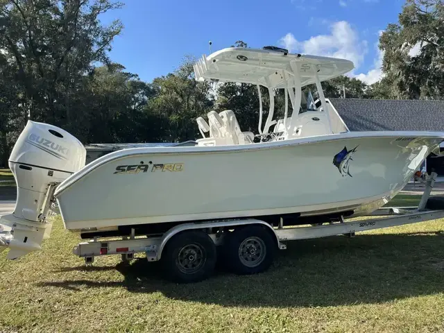 Sea Pro 259 Center Console