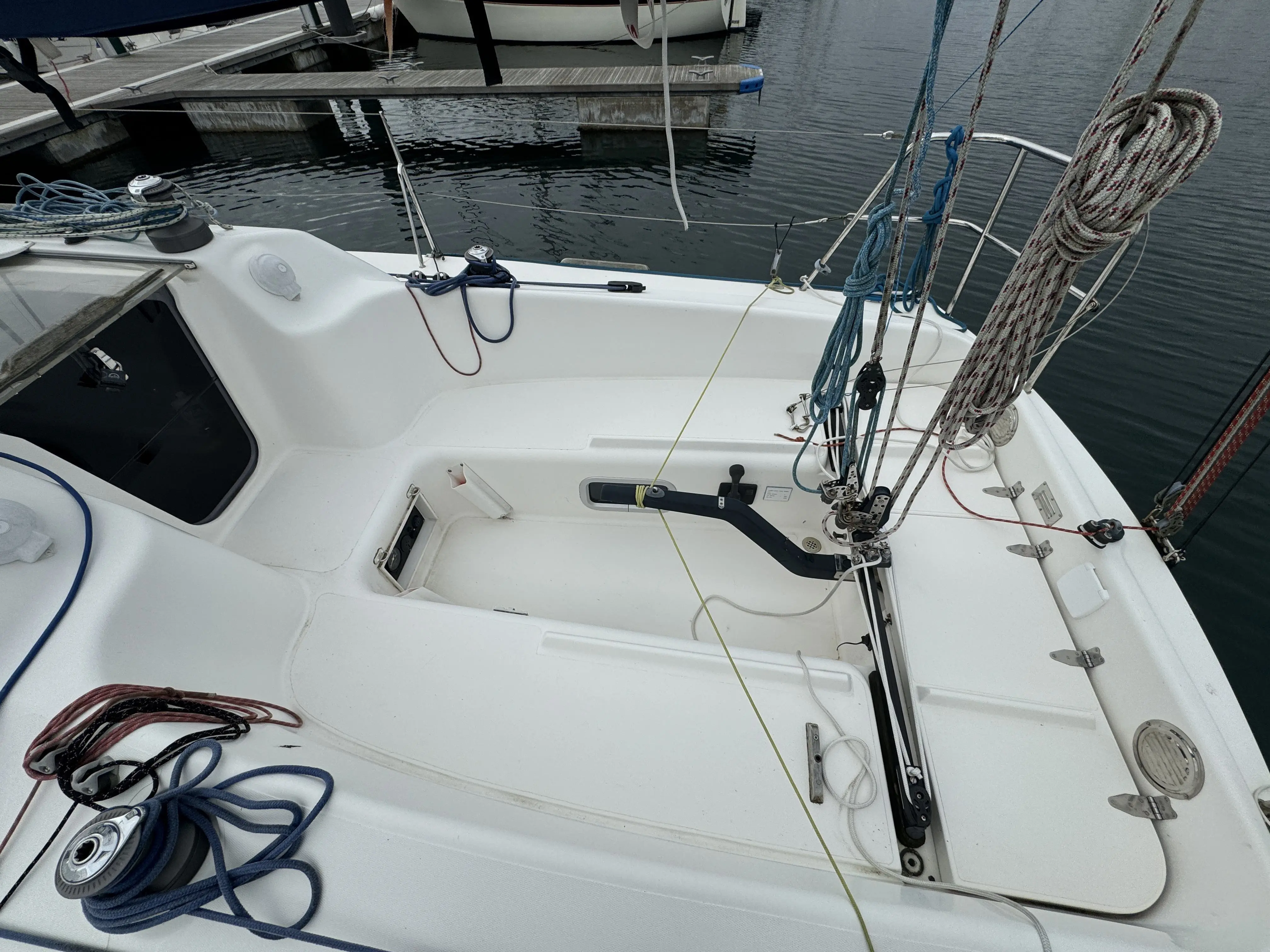 2004 Seaquest 32