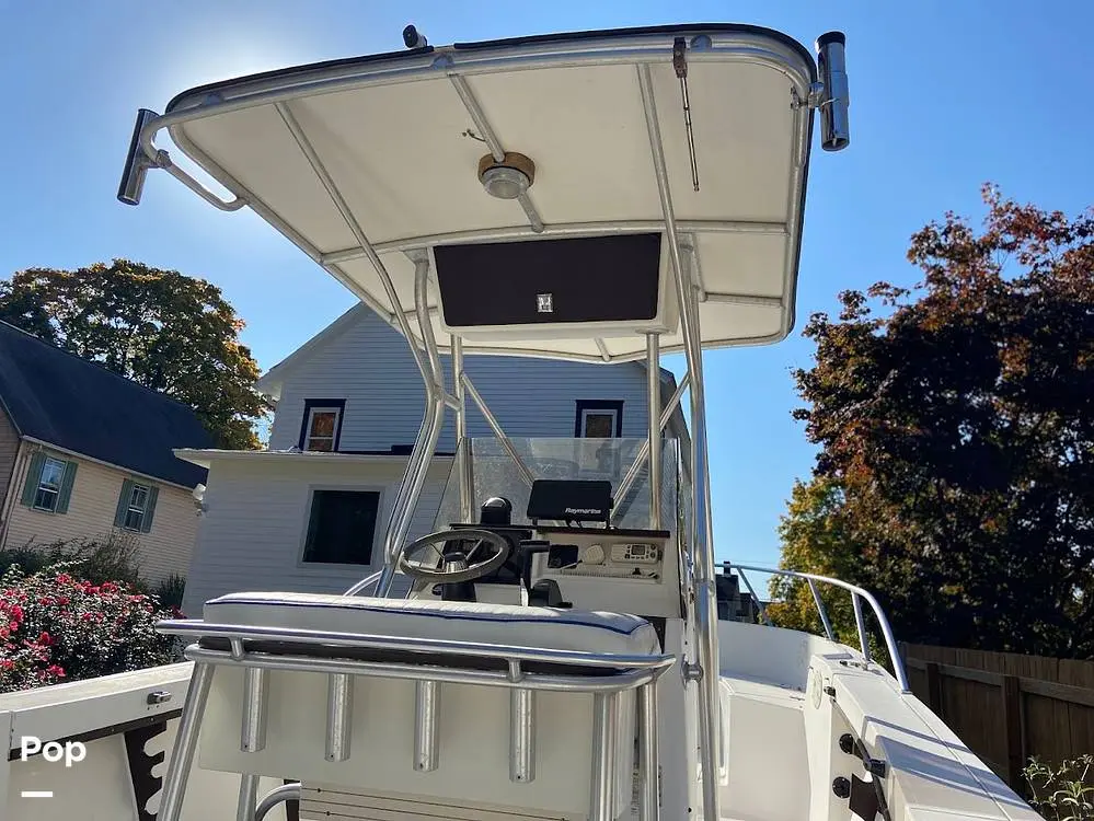 1997 Mako 221 center console