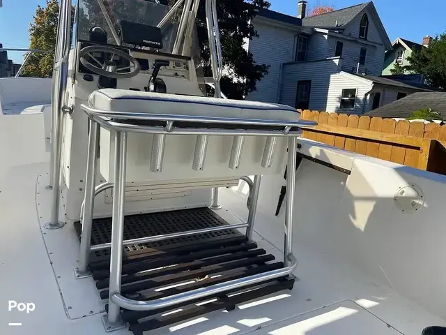 Mako 221 Center Console