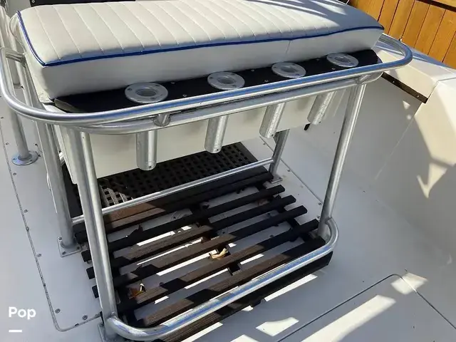 Mako 221 Center Console