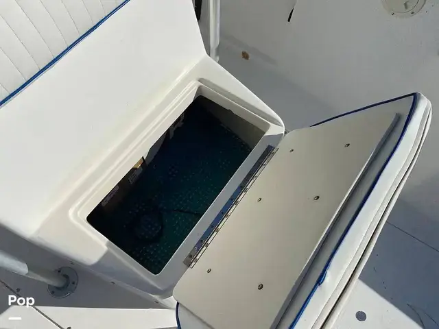 Mako 221 Center Console