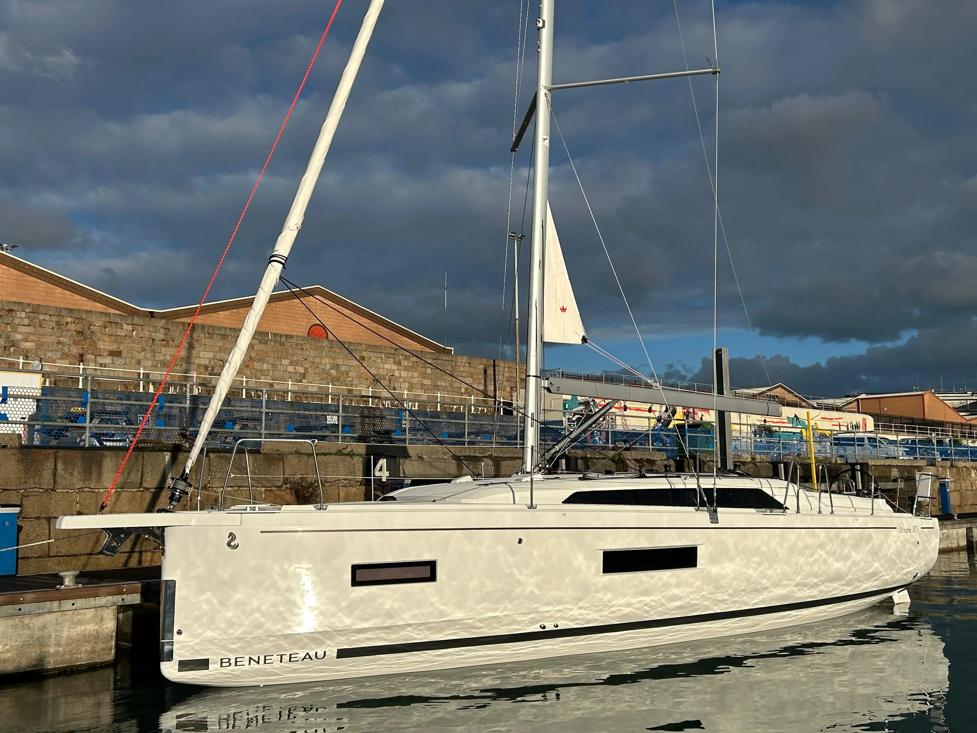 2024 Beneteau oceanis 37.1