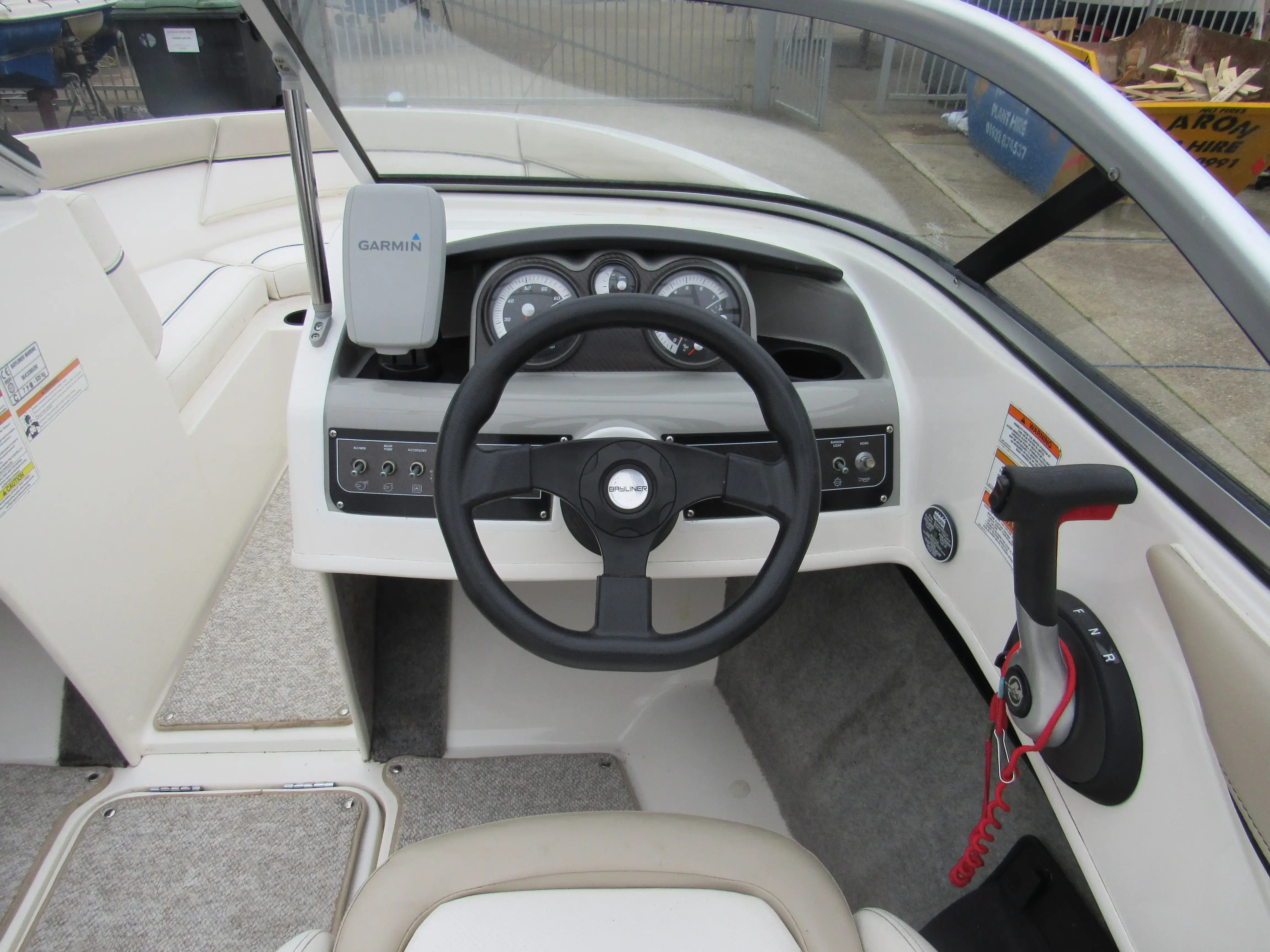 2015 Bayliner 185 bowrider flight series