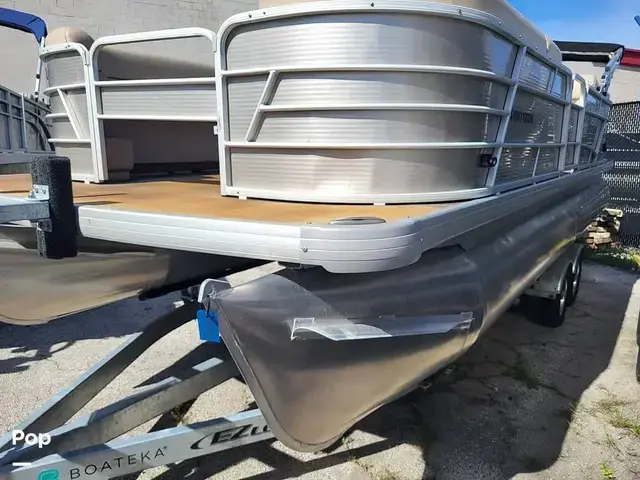 Godfrey Pontoon Sweetwater 2286SB