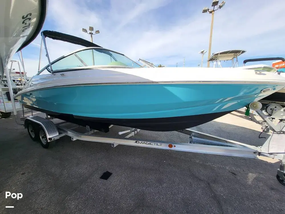 2019 Regal obx 21