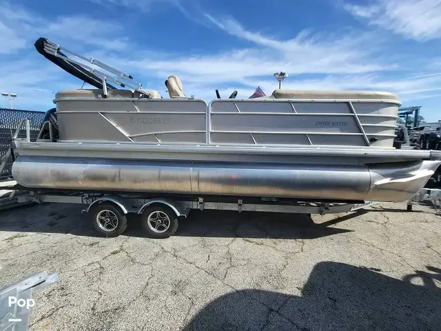 Godfrey Pontoon Sweetwater 2286SB