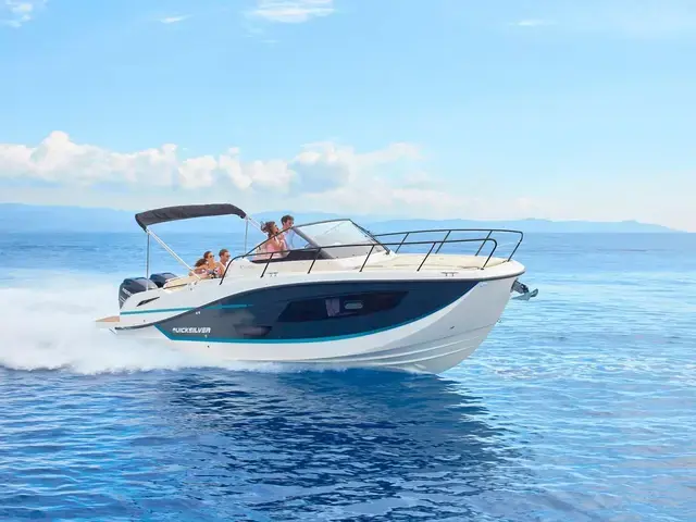 Quicksilver ACTIV 875 SUNDECK