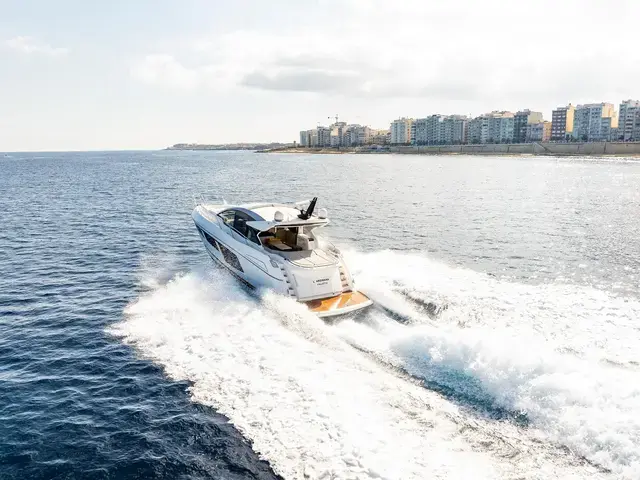 Sunseeker Predator 57