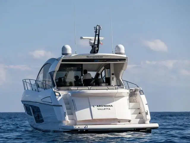 Sunseeker Predator 57