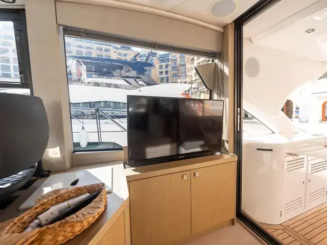 Sunseeker Predator 57