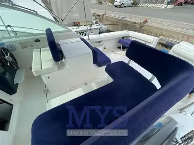 Tiara Yachts 2900 Coronet