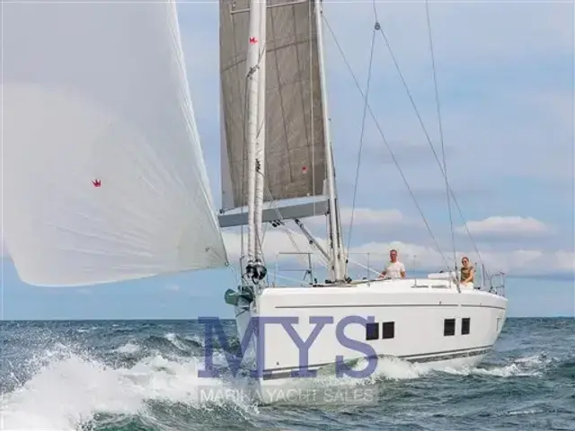 Hanse 548