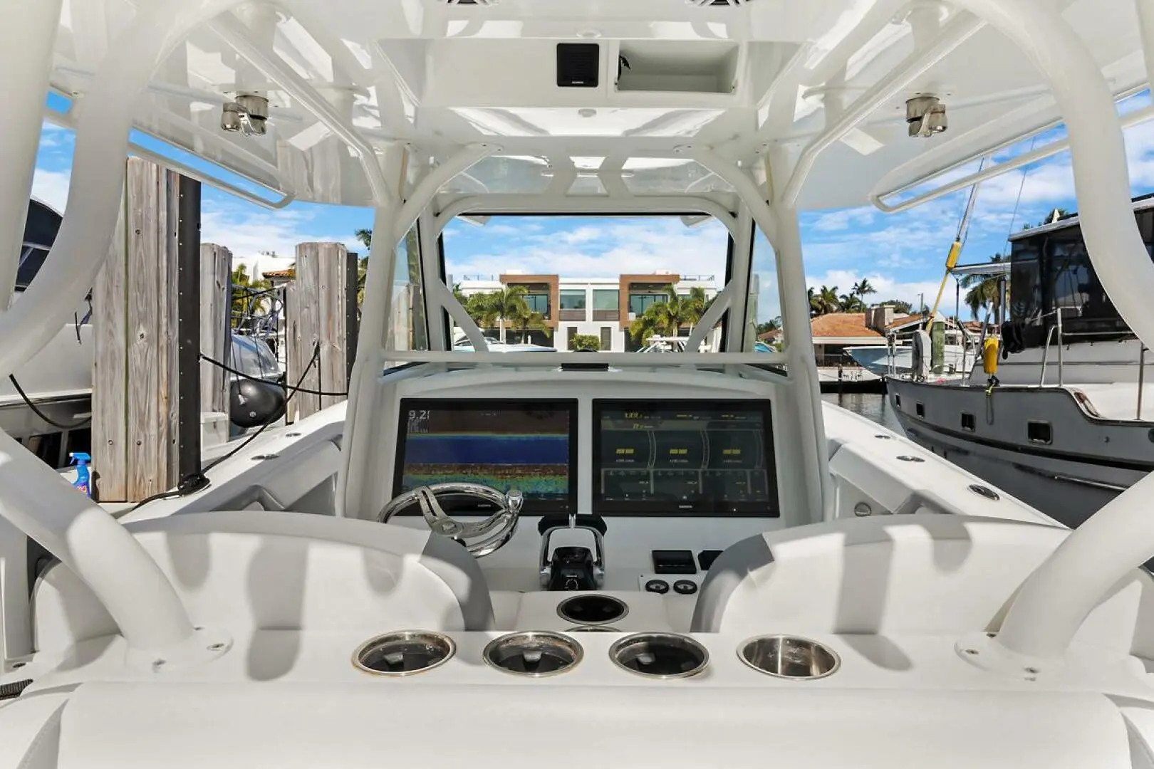 2020 Yellowfin center console