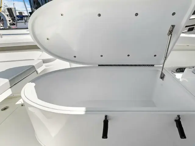 Yellowfin Center Console