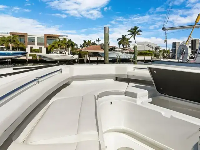 Yellowfin Center Console