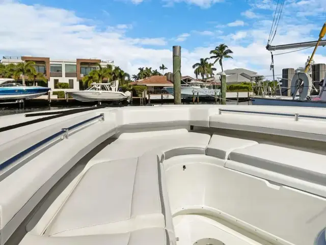 Yellowfin Center Console