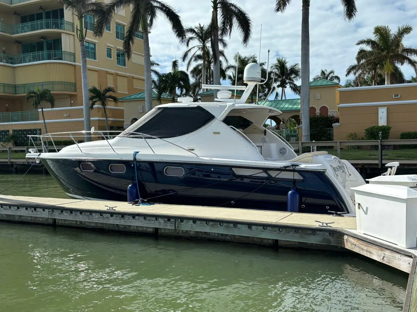 2010 Tiara 3900 sovran