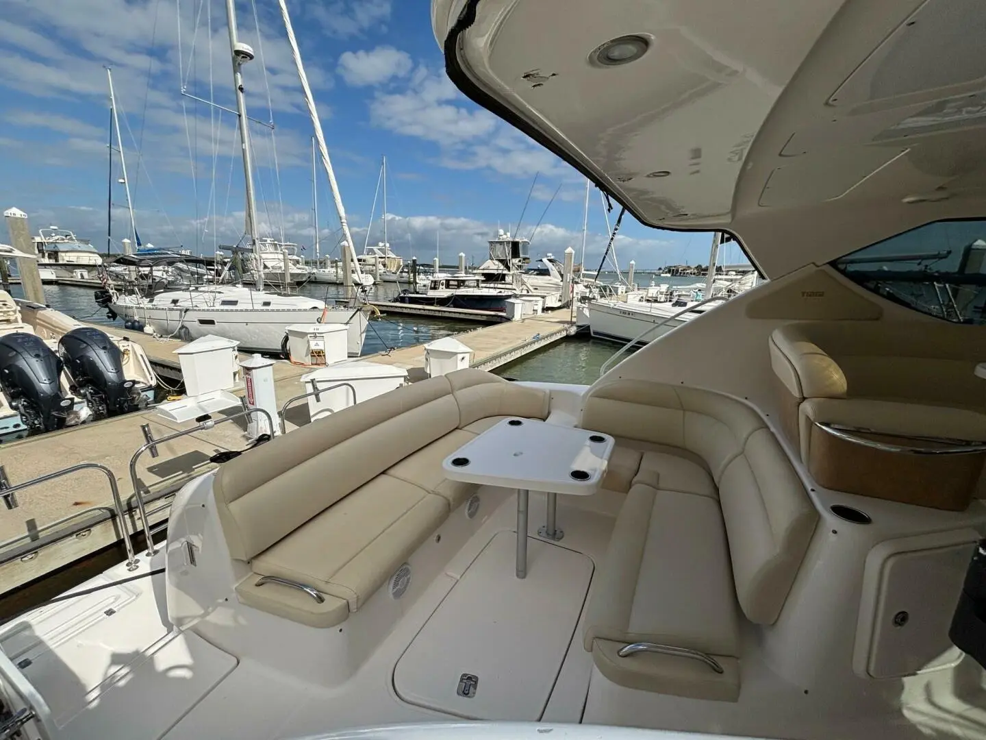 2010 Tiara 3900 sovran