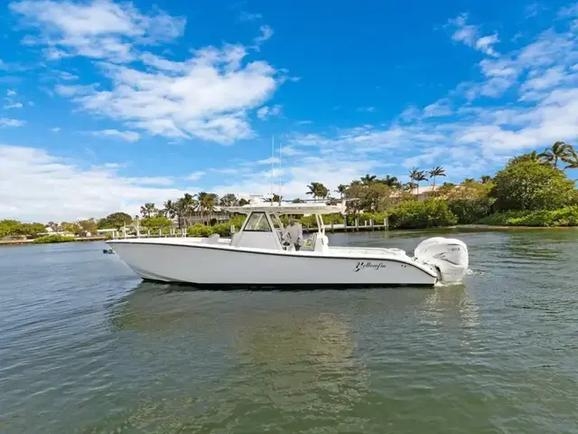 Yellowfin Center Console