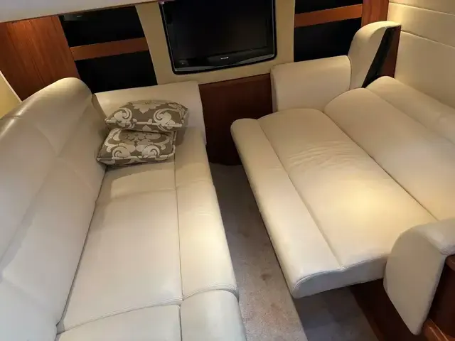 Tiara Yachts 3900 Sovran