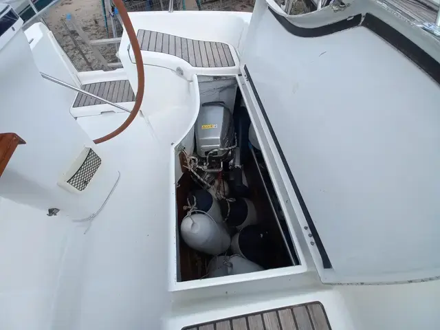 Beneteau Oceanis Clipper 393