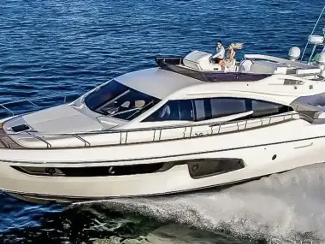 Ferretti Yachts 650 Flybridge