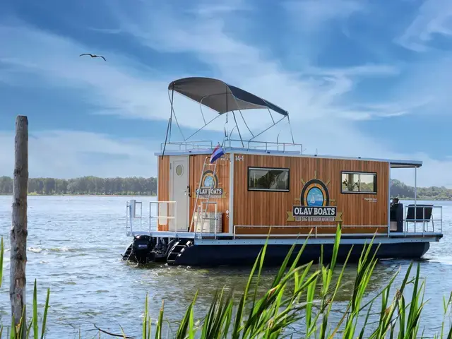 Flexmobil Houseboat Insula