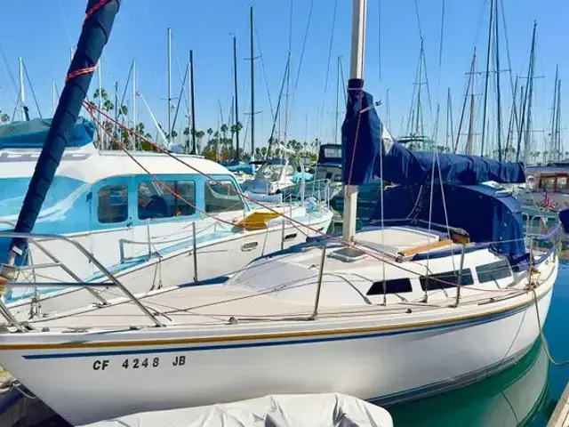 Catalina 27