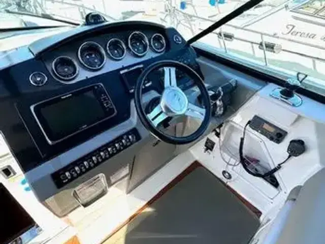 Sea Ray 370 Venture