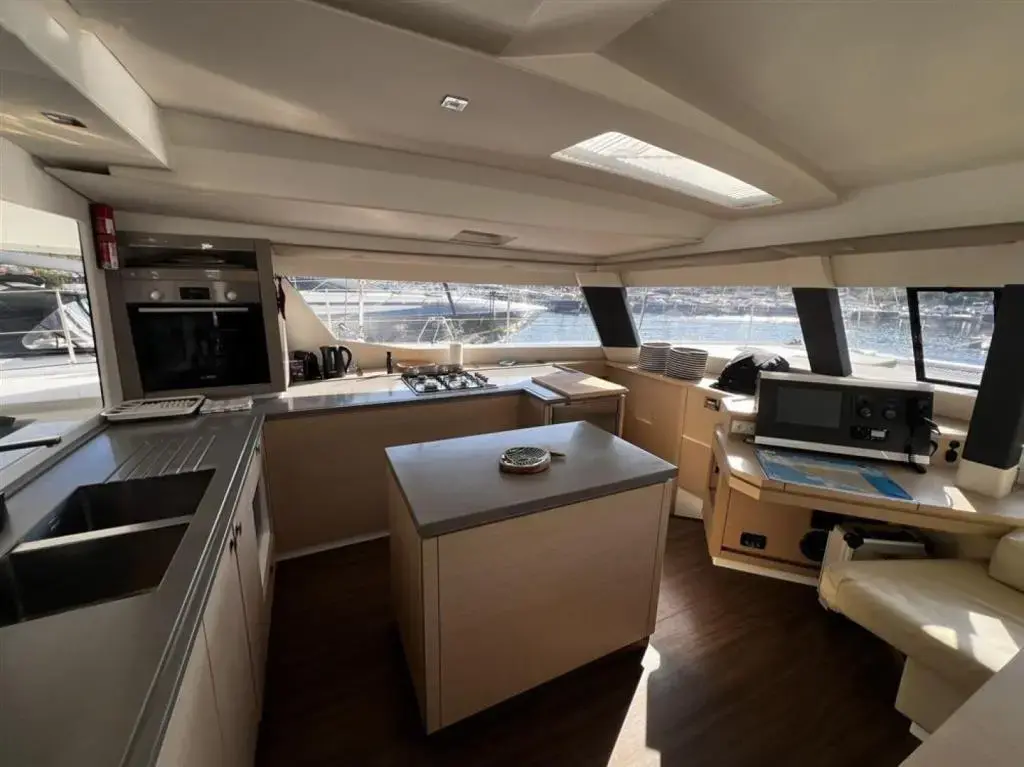 2018 Fountaine Pajot saba 50