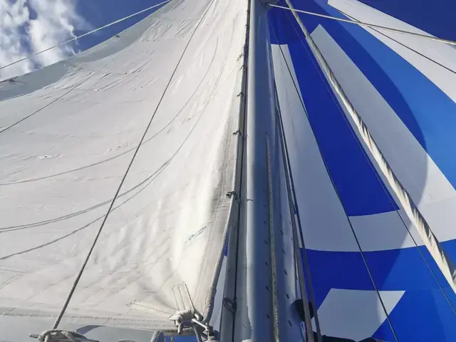 Beneteau 435