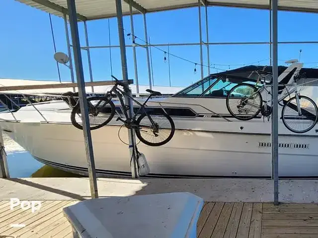 Sea Ray 390 Express Cruiser