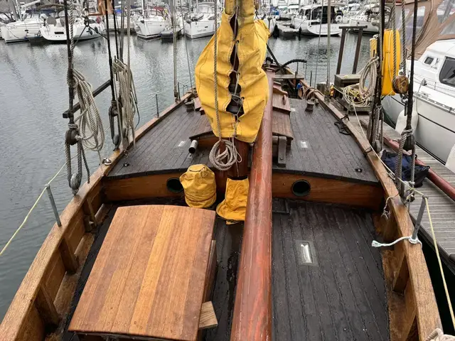 Classic Plymouth Hooker Gaff Cutter